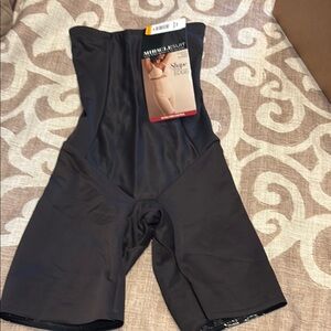 Miraclesuit Black Shapewear